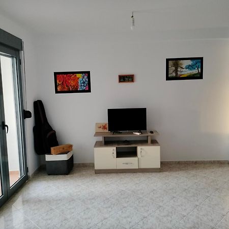 Taurasi Red Saranda Sarandë Exterior foto